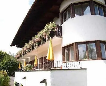 Setzberg Zum See 3*